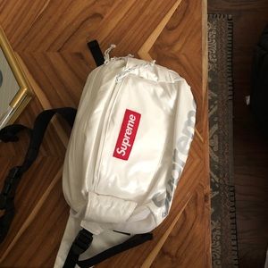 Supreme fannypack